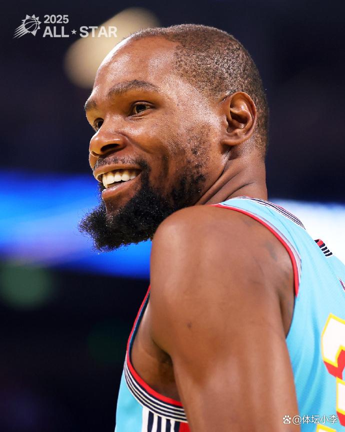 关于美国力克里昂,阿尔瓦雷斯三分雨点燃全场的信息 关于美国力克里昂,阿尔瓦雷斯三分雨点燃全场的信息