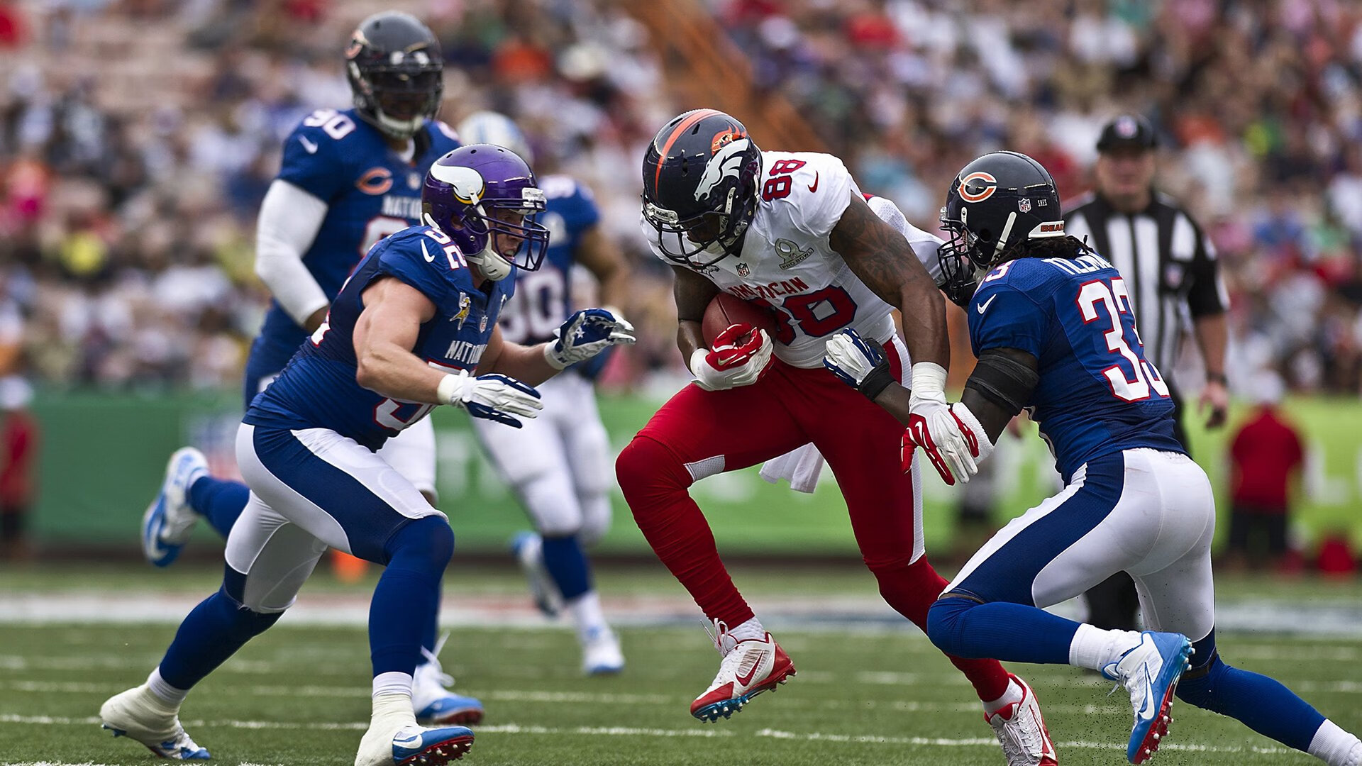 个人表现评分拉满，团队碾压式征服—班凯罗轰炸机式演出，猛龙绞杀国王制霸禁区